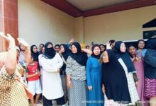 Ratusan Emak Emak Unjuk Rasa, Minta Ponpes Ditutup